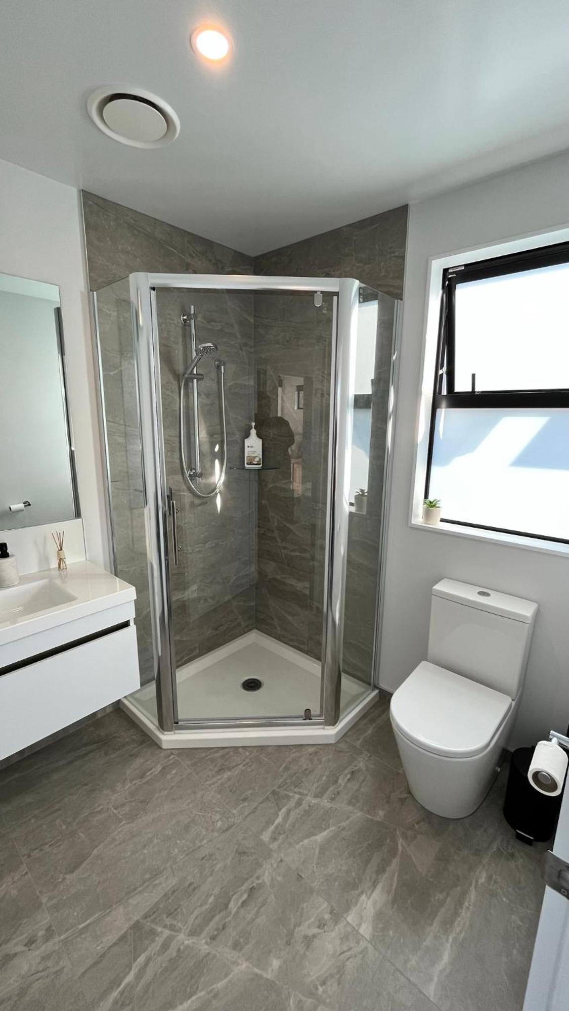 Luxury 2 Bedroom By St James Park クライストチャーチ エクステリア 写真